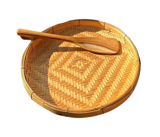 oven Basket Tray Handmade Bamboo, Thai Threshing Basket 10 Inch with Ladle Fruit Basket Woven Food Storage Shallow Tray Wall Hanging Baskets Decorative Serving Tray Round